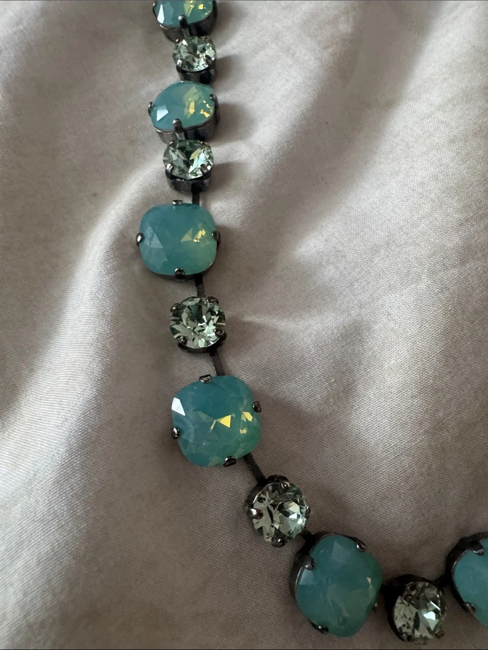 Swarovski Crystal Statement Necklace - Women Jewelry. No box. I don’t know lengt